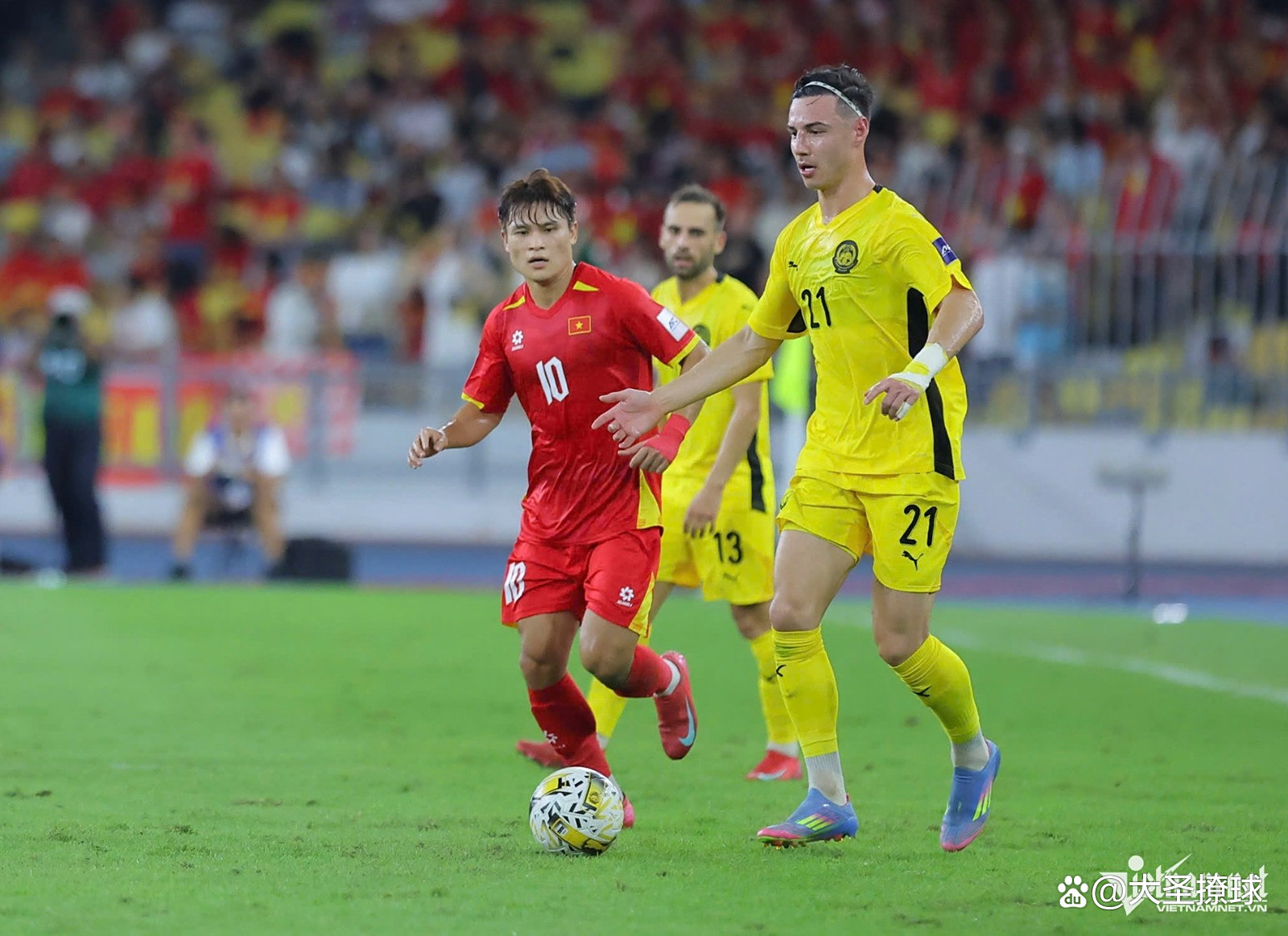 神仙对局!亚洲杯比赛过程堪比大片 神仙对局!亚洲杯比赛过程堪比大片