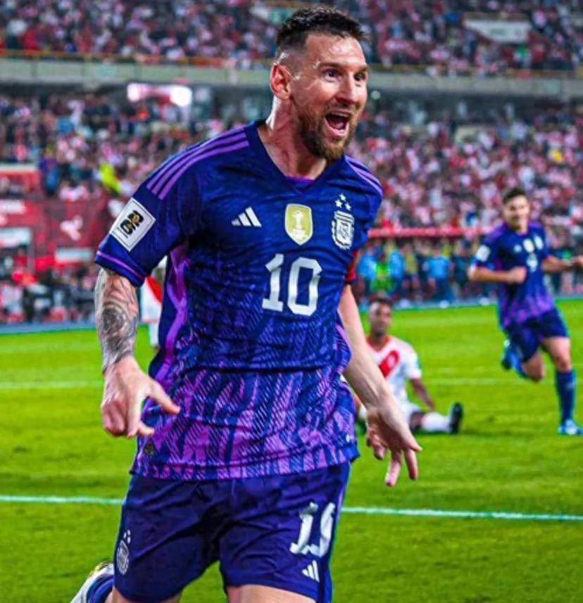 关于橄榄球官方公布最新积分榜,悬念再起的信息 关于橄榄球官方公布最新积分榜,悬念再起的信息