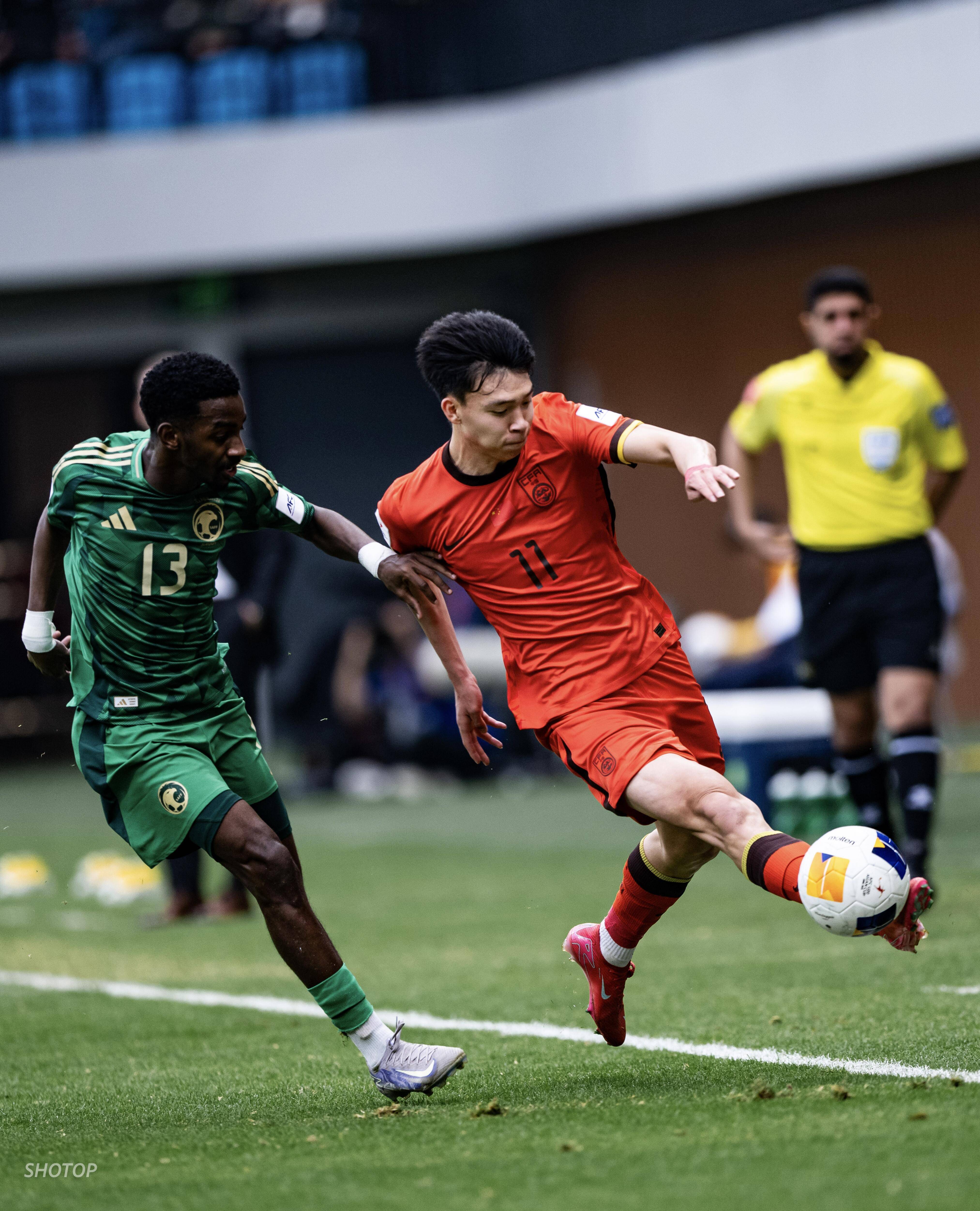 关于足球战术革新取得奇效，引发战术热潮的信息