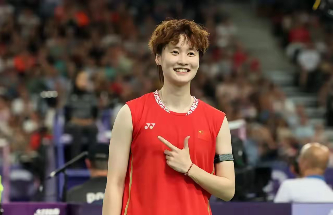 包含史诗对决!羽毛球上演极限翻盘的词条 包含史诗对决!羽毛球上演极限翻盘的词条