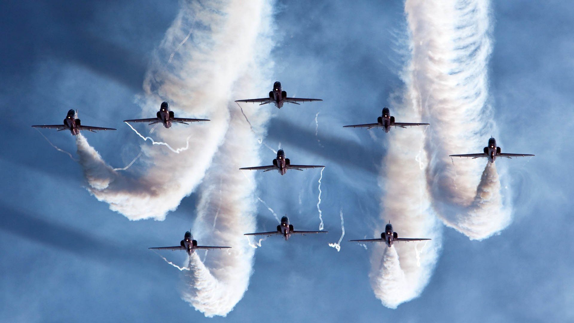 沙海与黑土之间，皮克峰成为马里与乌克兰的终极刻度