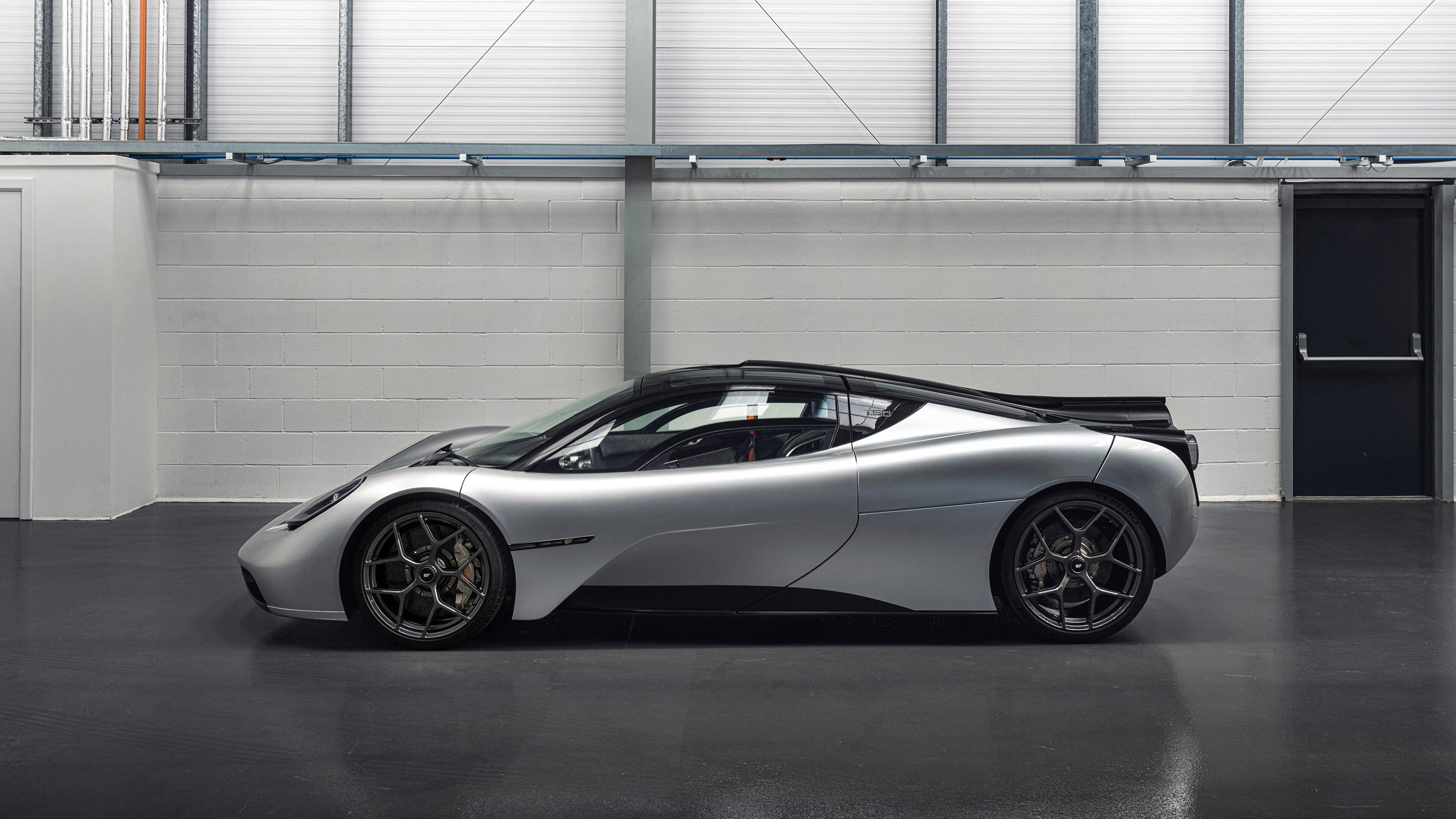 魔术觉醒逆袭灰熊，爱德华兹50分封神之战改写联盟秩序