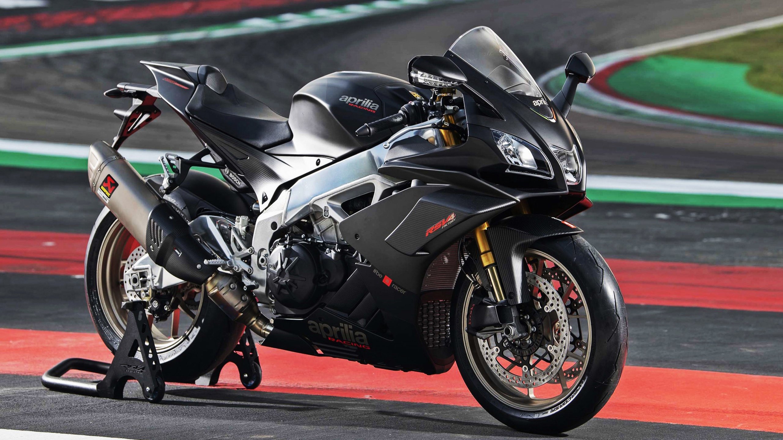 当格子军团撕碎彩虹,佩德里一传一射定义淘汰赛唯一性