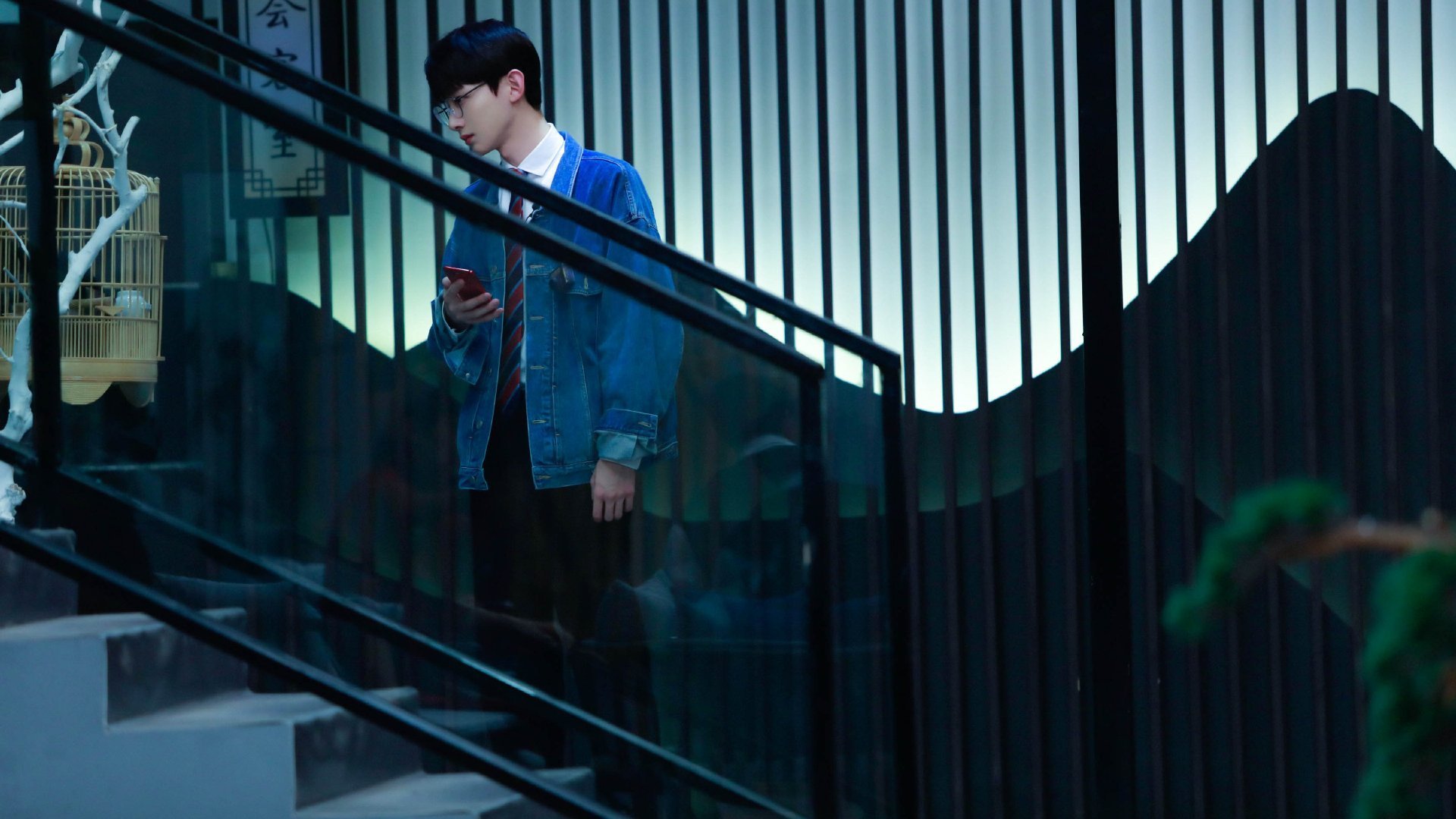 绿茵与硬木的共鸣，当意甲焦点战遇见凯尔特人封锁黄蜂