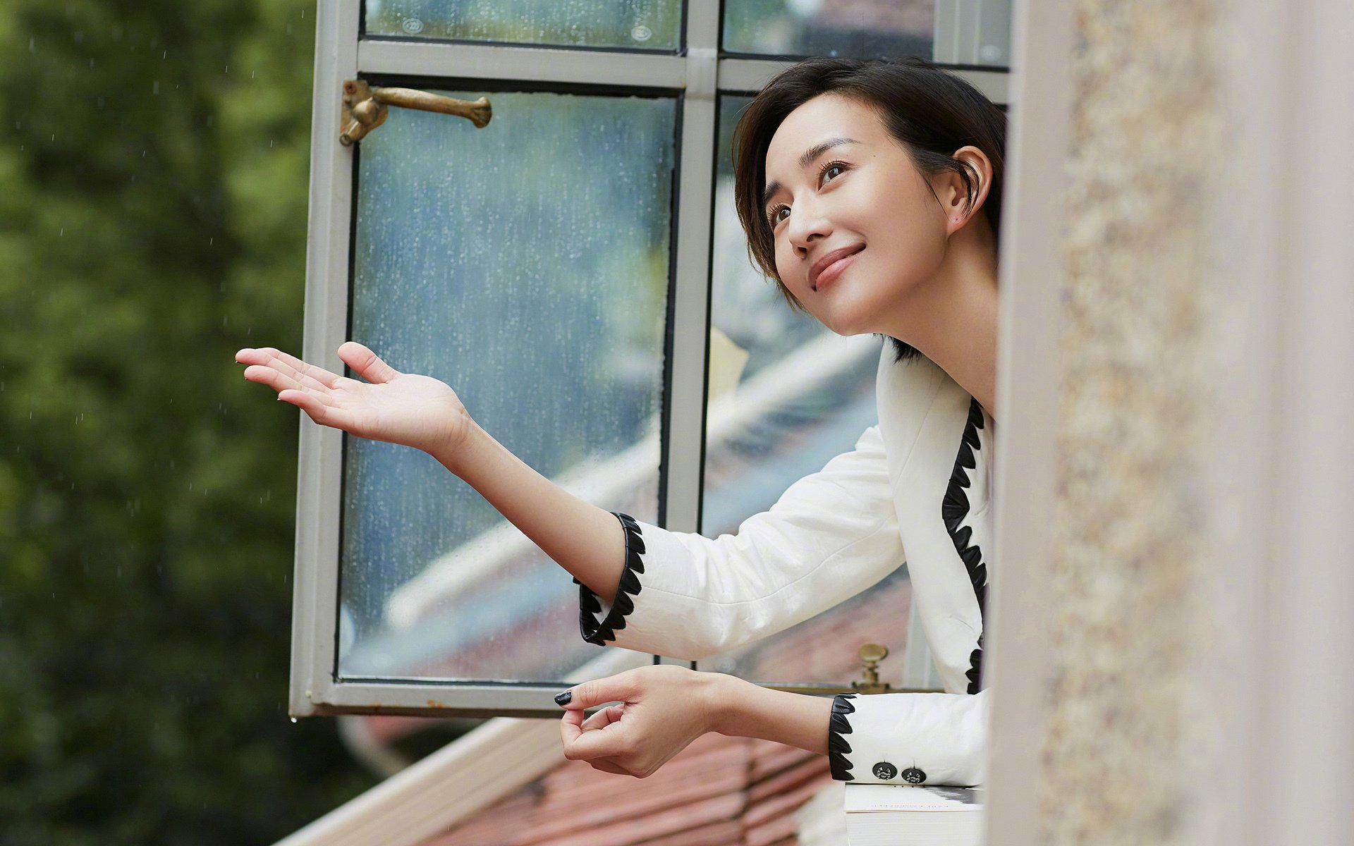 唯一绿茵神话，爱尔兰球队淘汰巴萨之夜，佩德里满分评分背后的孤本传奇